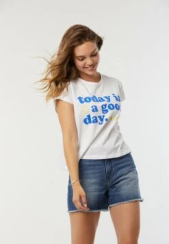 Lee Cooper Abania - T-Shirt Imprimé - Blanc 11 Lee Cooper Abania - T-Shirt Imprimé - Blanc -Lee Boutique 03883de7174e4147bea4d3e596544acb