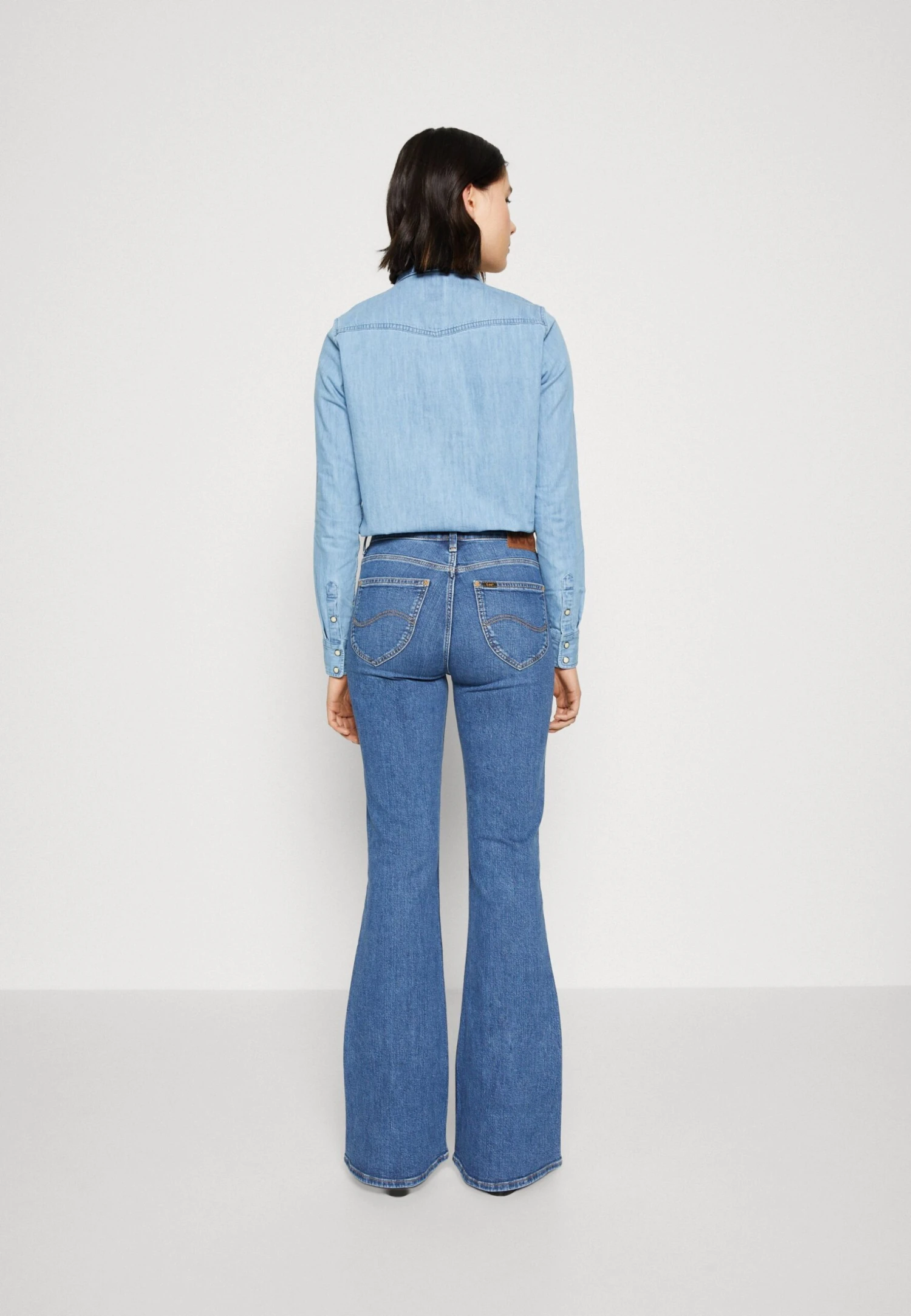 Lee Breese - Jean Flare - Feels Like Indigo 5 Lee Breese - Jean Flare - Feels Like Indigo – Image 3