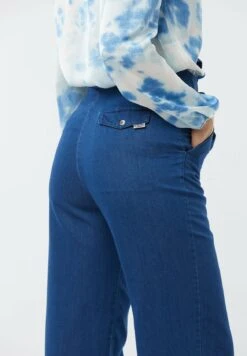 Lee Cooper Jummy - Jean Droit - Blue -Lee Boutique 0ee90ea279da4ae59f34efed47f9f215