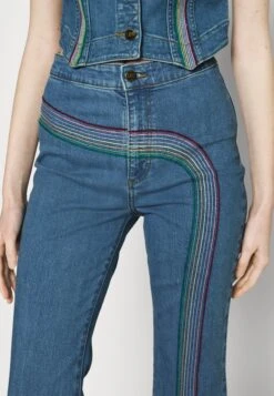 Lee Pride Super Flare - Jean Flare - Mid Rainbow 13 Lee Pride Super Flare - Jean Flare - Mid Rainbow -Lee Boutique 128648c1d92945c9a41dedc89b62dcec