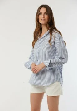 Lee Cooper Dhimmi - Chemisier - Bleu Marant -Lee Boutique 1cf447e13aed48df8d31ae01b37654c9