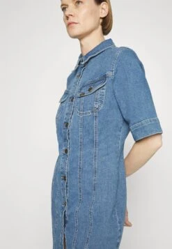Lee Rider Shirt Dress - Robe En Jean - Majestic Wave 15 Lee Rider Shirt Dress - Robe En Jean - Majestic Wave -Lee Boutique 3094f0cef39840f7ad9329ab04d8c82a