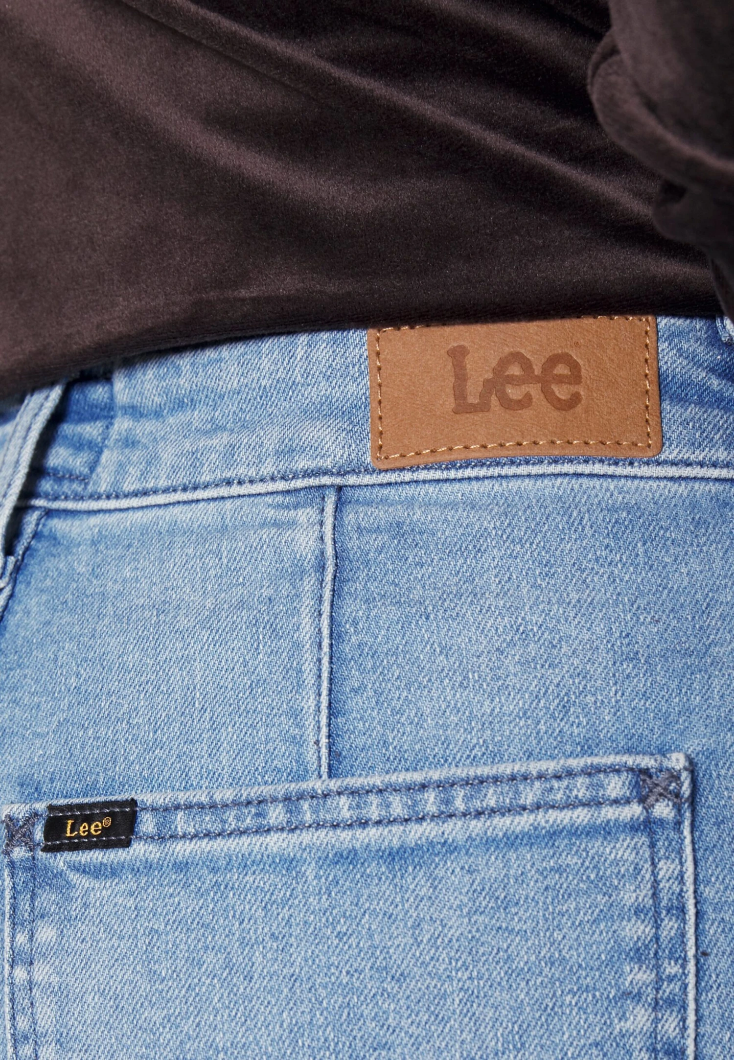 Lee Stella A Line - Jean Flare - Light Denim 7 Lee Stella A Line - Jean Flare - Light Denim – Image 5