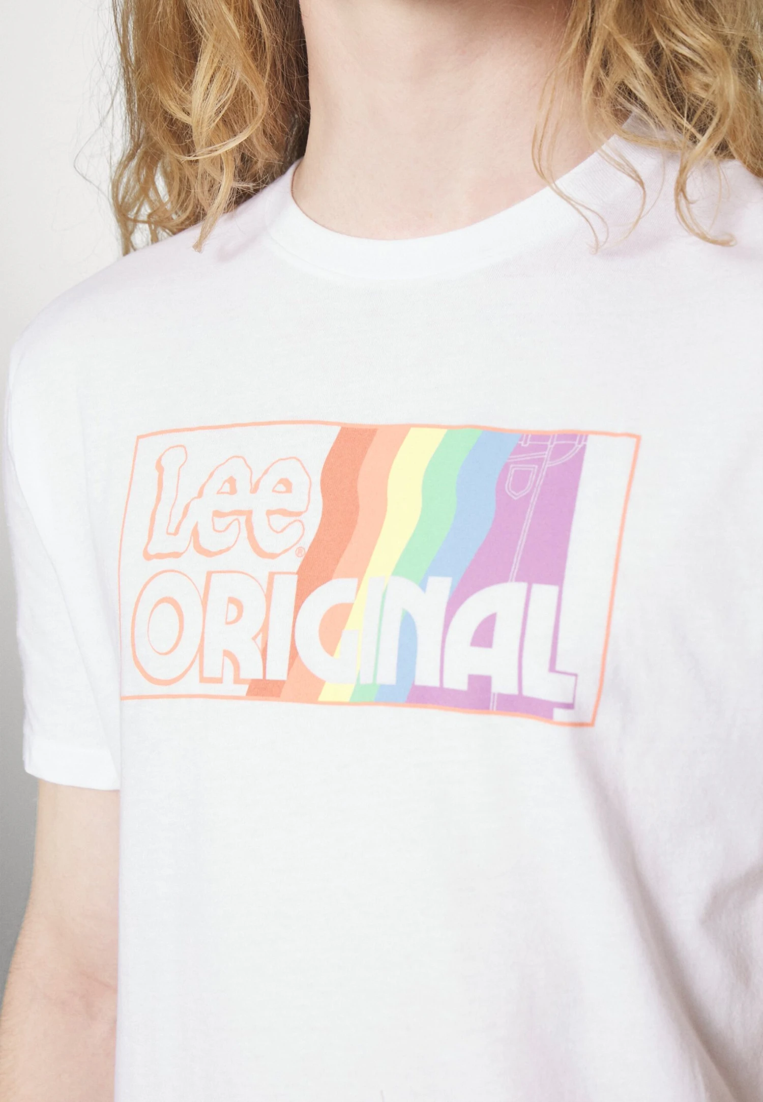 Pride Lee Tee Unisex - T-Shirt Imprimé - White 7 Pride Lee Tee Unisex - T-Shirt Imprimé - White – Image 5