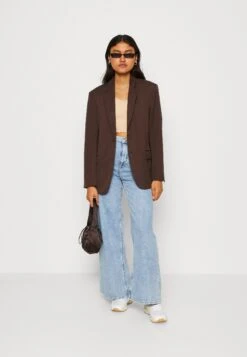 Lee Drew - Jean Flare - Frosted Blue 9 Lee Drew - Jean Flare - Frosted Blue -Lee Boutique 3b5f2ea1c20d4e3e896d164e934e759e