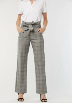 Lee Cooper Gina - Pantalon Classique - Gris 13 Lee Cooper Gina - Pantalon Classique - Gris -Lee Boutique 45baa169ad124e51ad474ea81e0ccd65