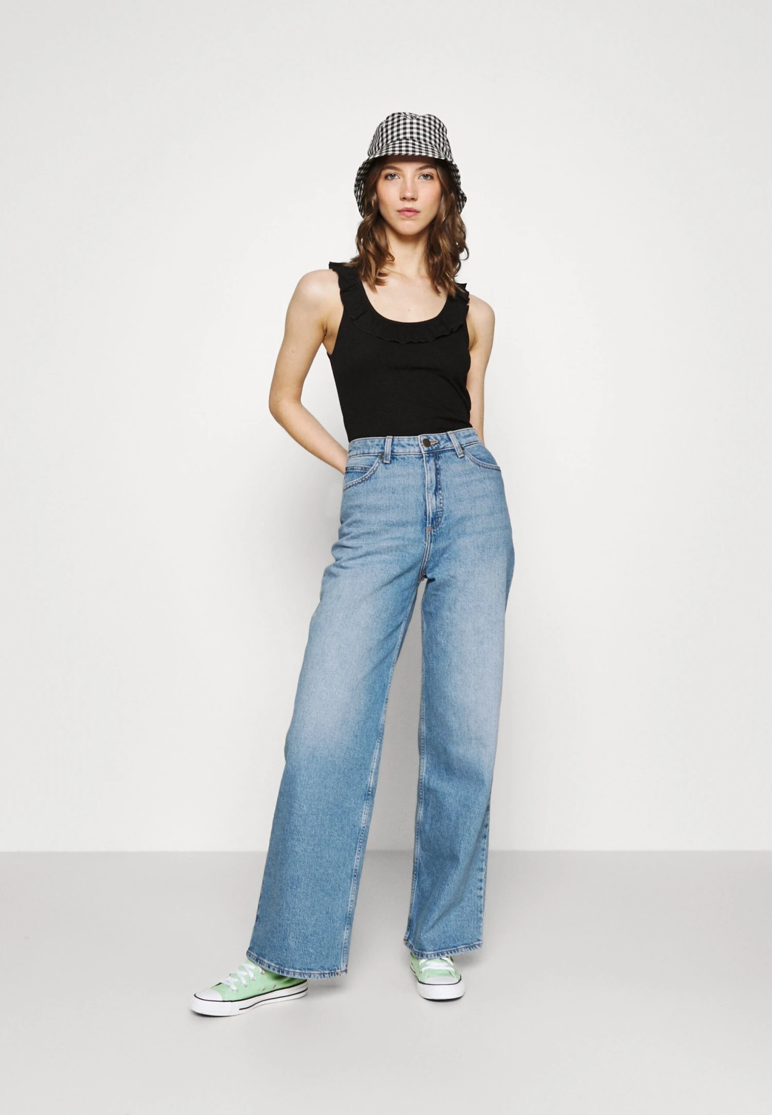Lee Stella A Line - Jean Flare - Mid Soho 4 Lee Stella A Line - Jean Flare - Mid Soho – Image 2