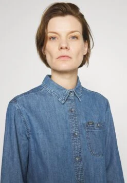 Lee All Purpose Shirt - Chemisier - Mid Blues 16 Lee All Purpose Shirt - Chemisier - Mid Blues -Lee Boutique 530cd87af69d4f198eb4721f691a84cb