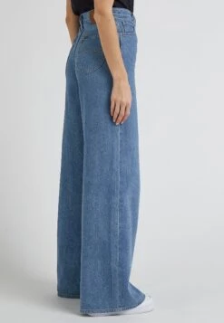 Lee Drew - Jean Flare - In The Glory 10 Lee Drew - Jean Flare - In The Glory -Lee Boutique 55d3ee0d1da44f3281ed43e5d5e6c187