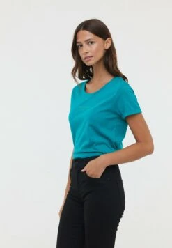 Lee Cooper T-Shirt Basique - Glossy Green 8 Lee Cooper T-Shirt Basique - Glossy Green -Lee Boutique 5abc276f4cef499f8d107369064ecef1