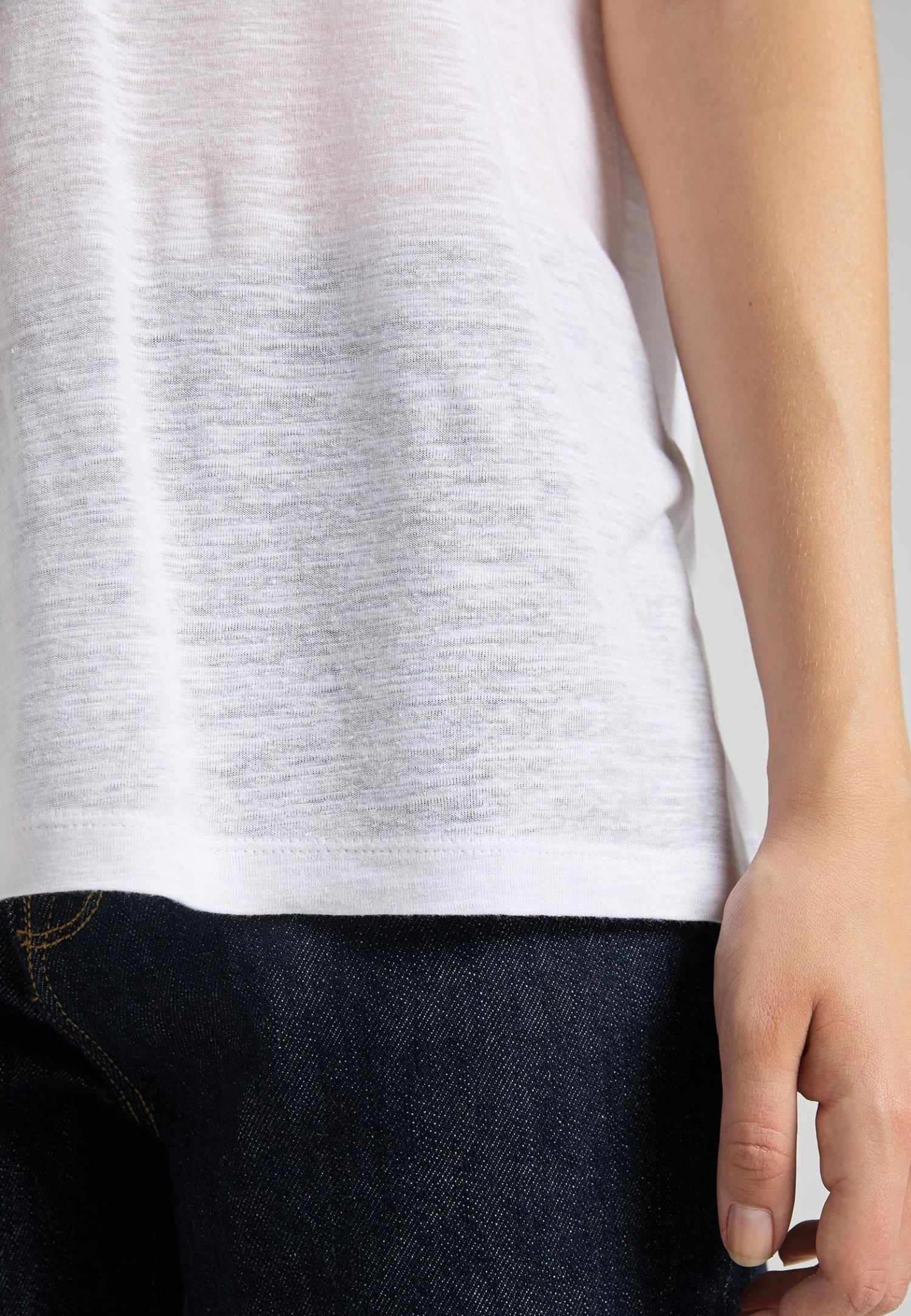 Lee V Neck Tee - T-Shirt Basique - Bright White 7 Lee V Neck Tee - T-Shirt Basique - Bright White – Image 5