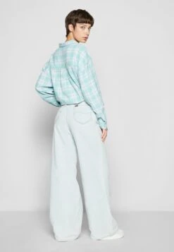 Lee Drew - Jean Flare - Destructed Off Flights 9 Lee Drew - Jean Flare - Destructed Off Flights -Lee Boutique 6a0a7c79dc63437ebe31537fd98d219a