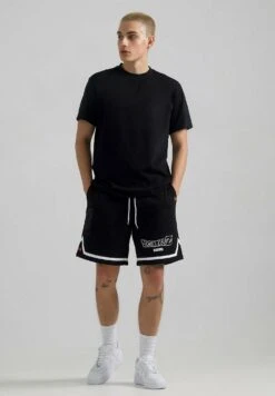 Lee Dragon Ball Z Android Sweatshorts - Short - Black -Lee Boutique 6a4e8815d00e4ca8bb1eb420ad9ca92b