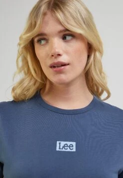 Lee Regular - T-Shirt Basique - Deep Waters 9 Lee Regular - T-Shirt Basique - Deep Waters -Lee Boutique 70a880dffbde41aeab573287742fd0d4