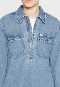 Lee Zip Popover - Chemisier - Universal Blues 19 Lee Zip Popover - Chemisier - Universal Blues -Lee Boutique 729024cc96e74c1482590a69fb4f62a6