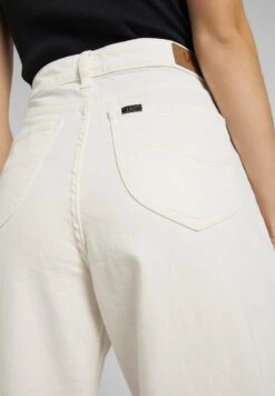 Lee Wide Leg Long - Jean Boyfriend - White 12 Lee Wide Leg Long - Jean Boyfriend - White -Lee Boutique 757d1d3dfd4a4479809499f673bb107a