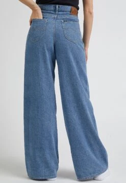 Lee Drew - Jean Flare - In The Glory 8 Lee Drew - Jean Flare - In The Glory -Lee Boutique 78c0bb050f7543b6b479a9d39346d323