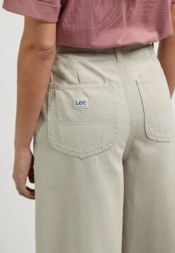 Lee Relaxed - Pantalon Classique - Salina Stone 9 Lee Relaxed - Pantalon Classique - Salina Stone -Lee Boutique 8037c15c55de44e7b90f6da32a832fed