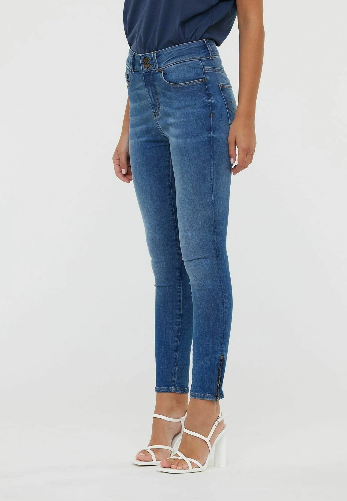 Lee Cooper Lc115F - Jean Slim - Medium Bright Blue 5 Lee Cooper Lc115F - Jean Slim - Medium Bright Blue – Image 3