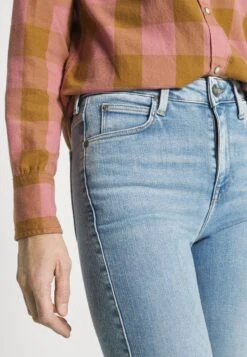 Lee Breese - Jean Flare - Elevated Energy -Lee Boutique 8697d50bc2d941ba98211d5de22fc764