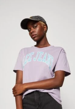 Lee Crew Neck Tee - T-Shirt Imprimé - Jazzy Purple -Lee Boutique 9e73f4c5d65a4be0b692273eb16b3ddb