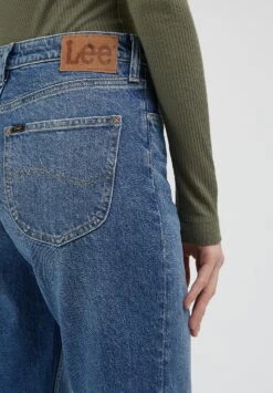 Lee Carol - Jean Droit - Tidal Crash -Lee Boutique a91250221ceb43999109fede28b67ec4