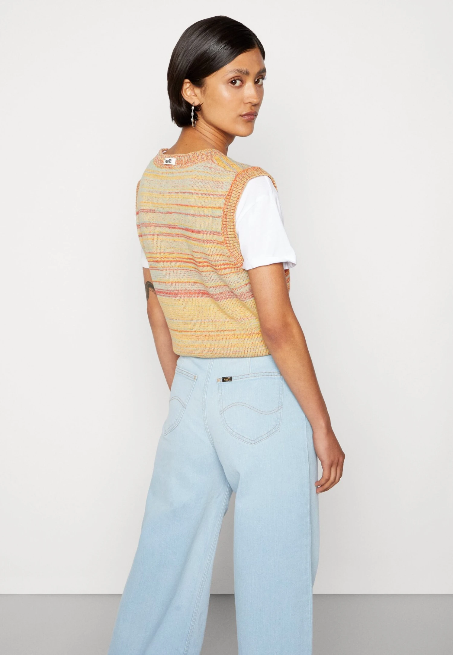 Lee Stella A Line - Jean Flare - Vintage Light 6 Lee Stella A Line - Jean Flare - Vintage Light – Image 4