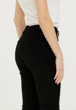 Lee Cooper Jean Slim - Pure Noir -Lee Boutique babd3767fa4a438691e8911a8d6c55b8