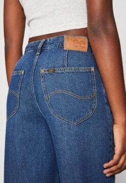 Lee Stella A Line - Jean Flare - Night Silence 11 Lee Stella A Line - Jean Flare - Night Silence -Lee Boutique bdffa0c93e8d4321b11f0c7c3c0e3260