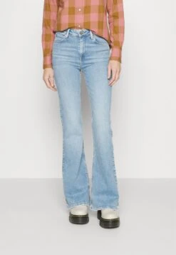 Lee Breese - Jean Flare - Elevated Energy -Lee Boutique be068c89d8ec48b8976d328369c58ec2