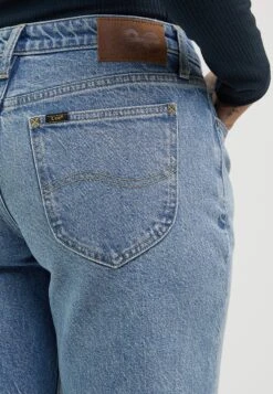 Lee Low Rise Jane - Jean Droit - Chance Of Rain 9 Lee Low Rise Jane - Jean Droit - Chance Of Rain -Lee Boutique c38e3287816f4d7588c247b1081ca653