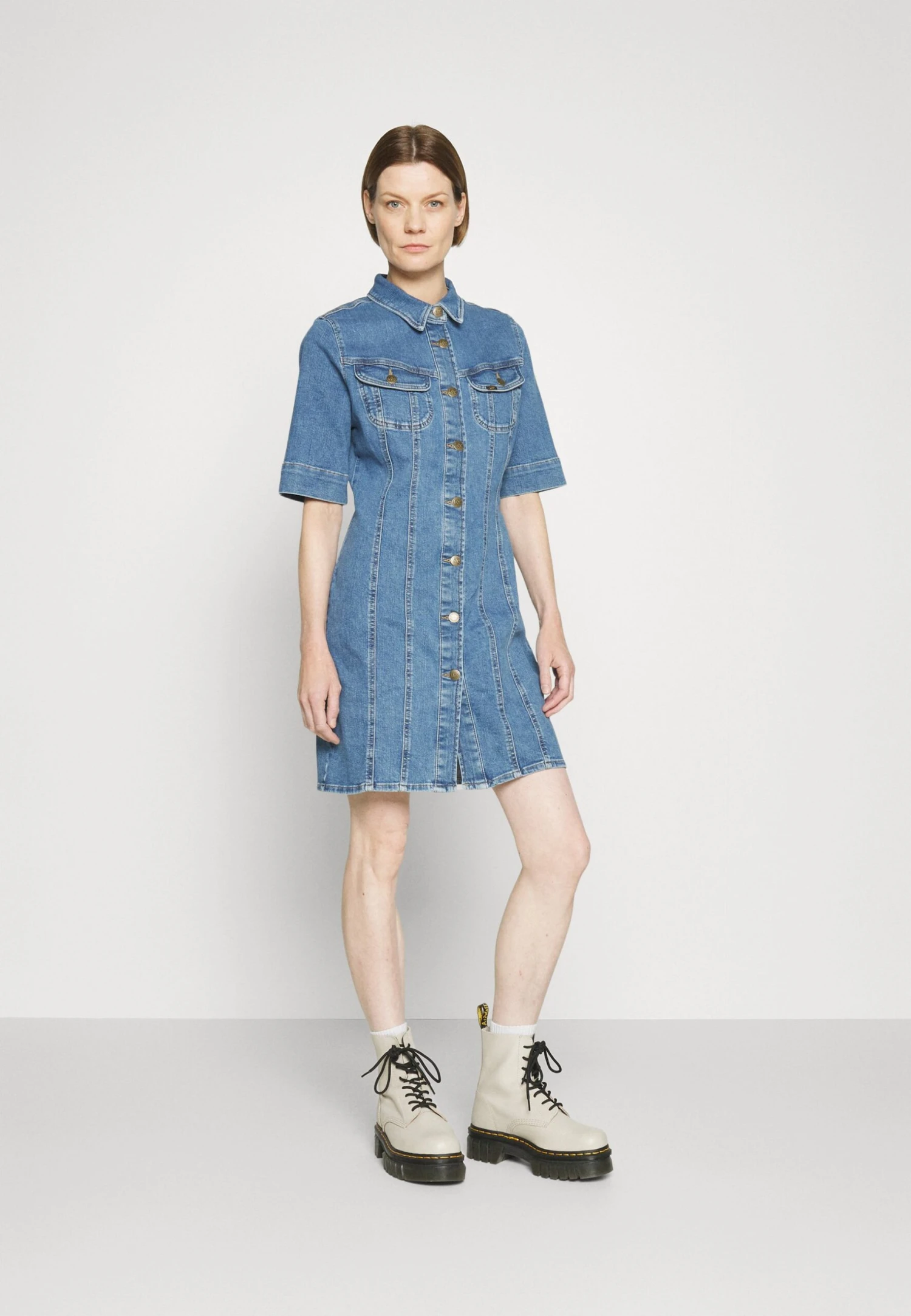 Lee Rider Shirt Dress - Robe En Jean - Majestic Wave 7 Lee Rider Shirt Dress - Robe En Jean - Majestic Wave – Image 5
