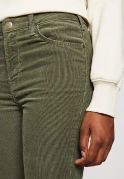 Lee Breese - Jean Bootcut - Olive Grove 11 Lee Breese - Jean Bootcut - Olive Grove -Lee Boutique cc311a78972b4482b5b36a1a85df5f91