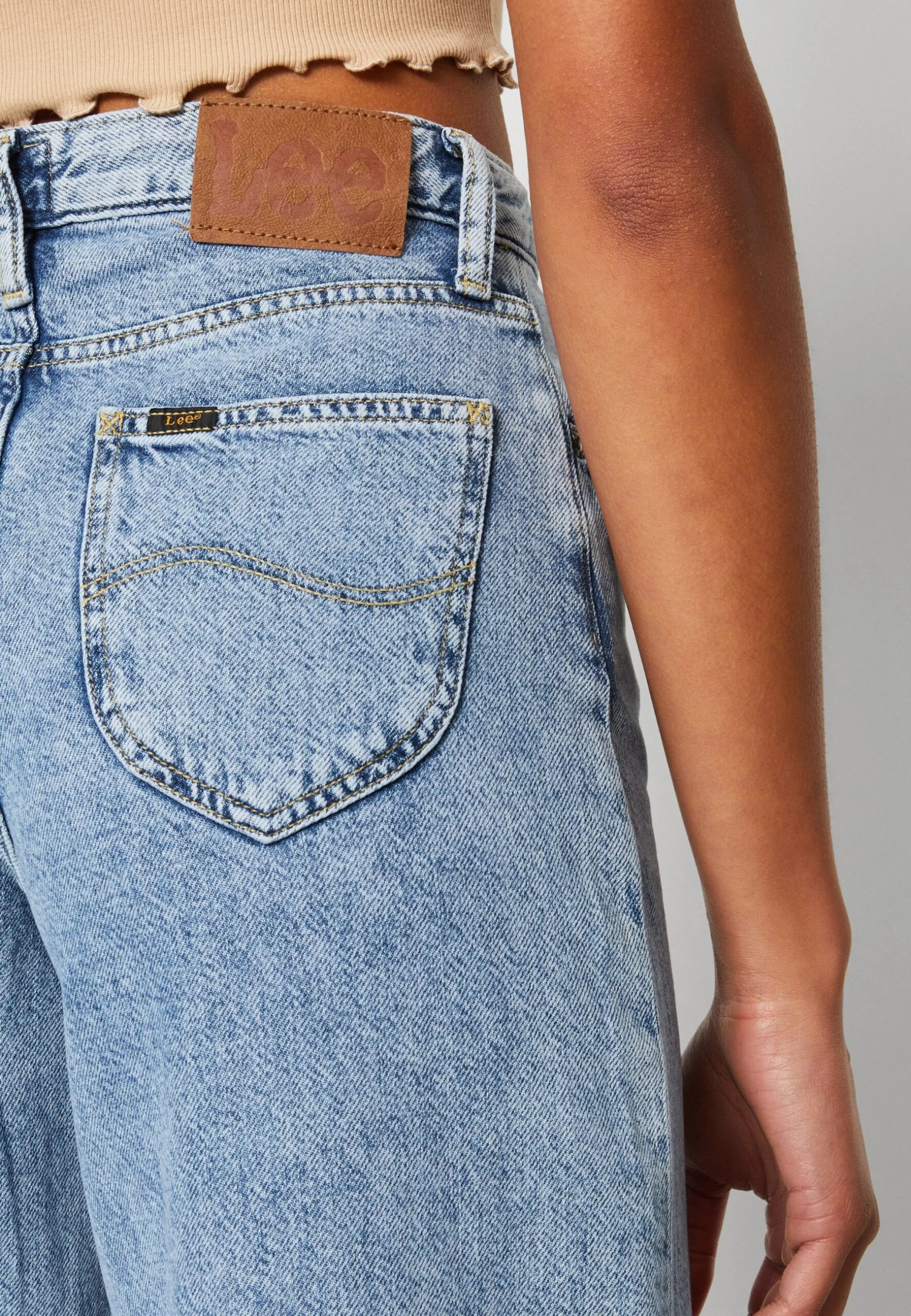 Lee Drew - Jean Flare - Frosted Blue 8 Lee Drew - Jean Flare - Frosted Blue – Image 6