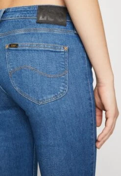 Lee Hoxie - Jean Flare - Jackson Worn 13 Lee Hoxie - Jean Flare - Jackson Worn -Lee Boutique d7d02daaa3d148bdb6e1fb0c2b408a92