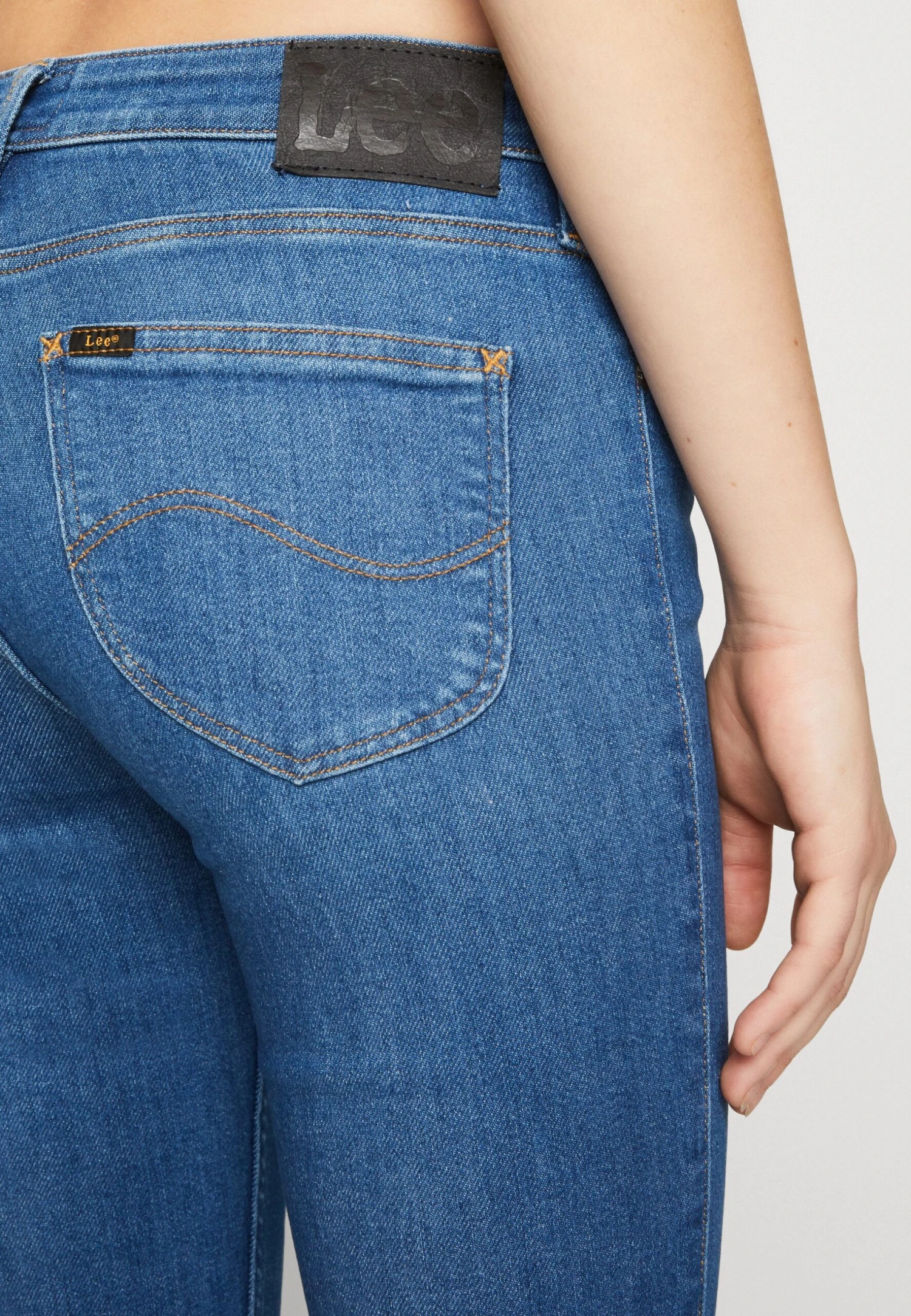 Lee Hoxie - Jean Flare - Jackson Worn 8 Lee Hoxie - Jean Flare - Jackson Worn – Image 6