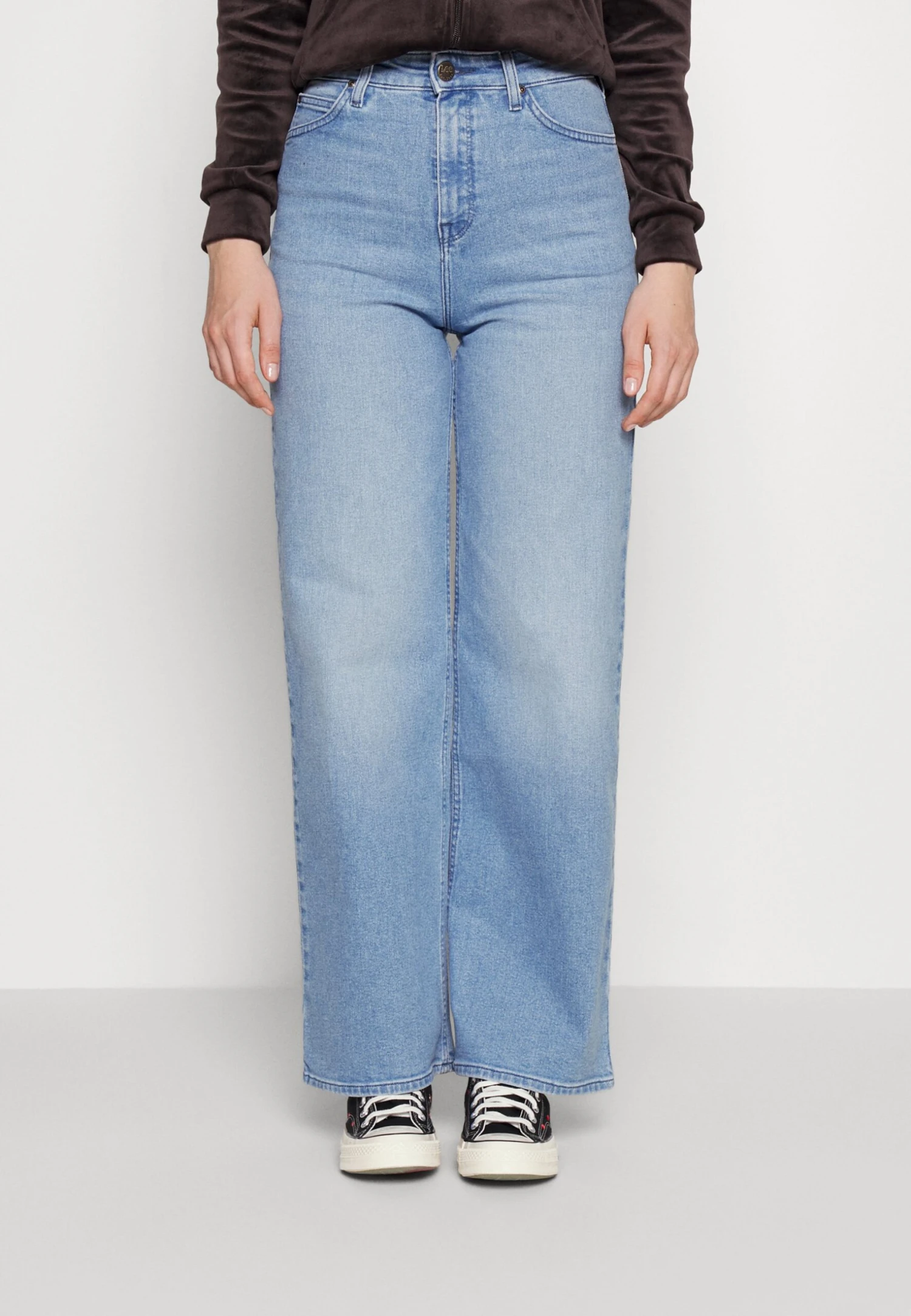 Lee Stella A Line - Jean Flare - Light Denim 3 Lee Stella A Line - Jean Flare - Light Denim