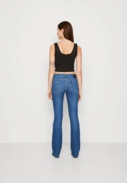 Lee Hoxie - Jean Flare - Jackson Worn 10 Lee Hoxie - Jean Flare - Jackson Worn -Lee Boutique da619c1760fa47f7b6bd7b4d421889d5