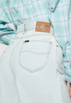 Lee Drew - Jean Flare - Destructed Off Flights 10 Lee Drew - Jean Flare - Destructed Off Flights -Lee Boutique e40cbfa2753b4368b6931be62bd54623