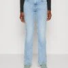 Lee Breese - Jean Bootcut - Elevated Energy -Lee Boutique ee83b23cdfe5470b95f504baec800e83
