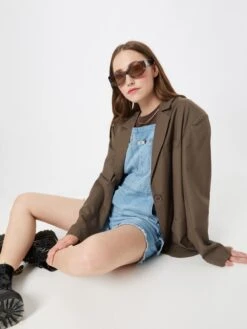 Lee Salopettes Regular Salopette En Jean Legendary Femme Bleu Clair 11 Lee Salopettes Regular Salopette En Jean Legendary Femme Bleu Clair -Lee Boutique f11be29de72fdd6a22f1887e75f5406b