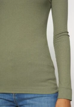 Lee Boat Neck Tee - T-Shirt À Manches Longues - Olive Grove -Lee Boutique f4bcb3180f9e43648f9bab12b532450a