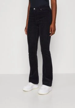 Lee Breese - Jean Bootcut - Black