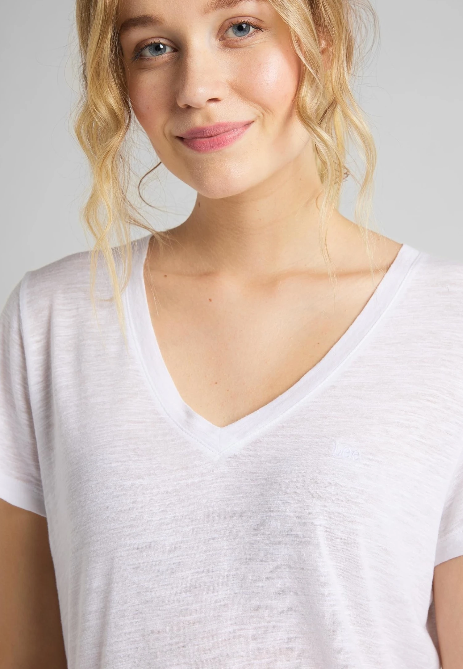 Lee V Neck Tee - T-Shirt Basique - Bright White 6 Lee V Neck Tee - T-Shirt Basique - Bright White – Image 4